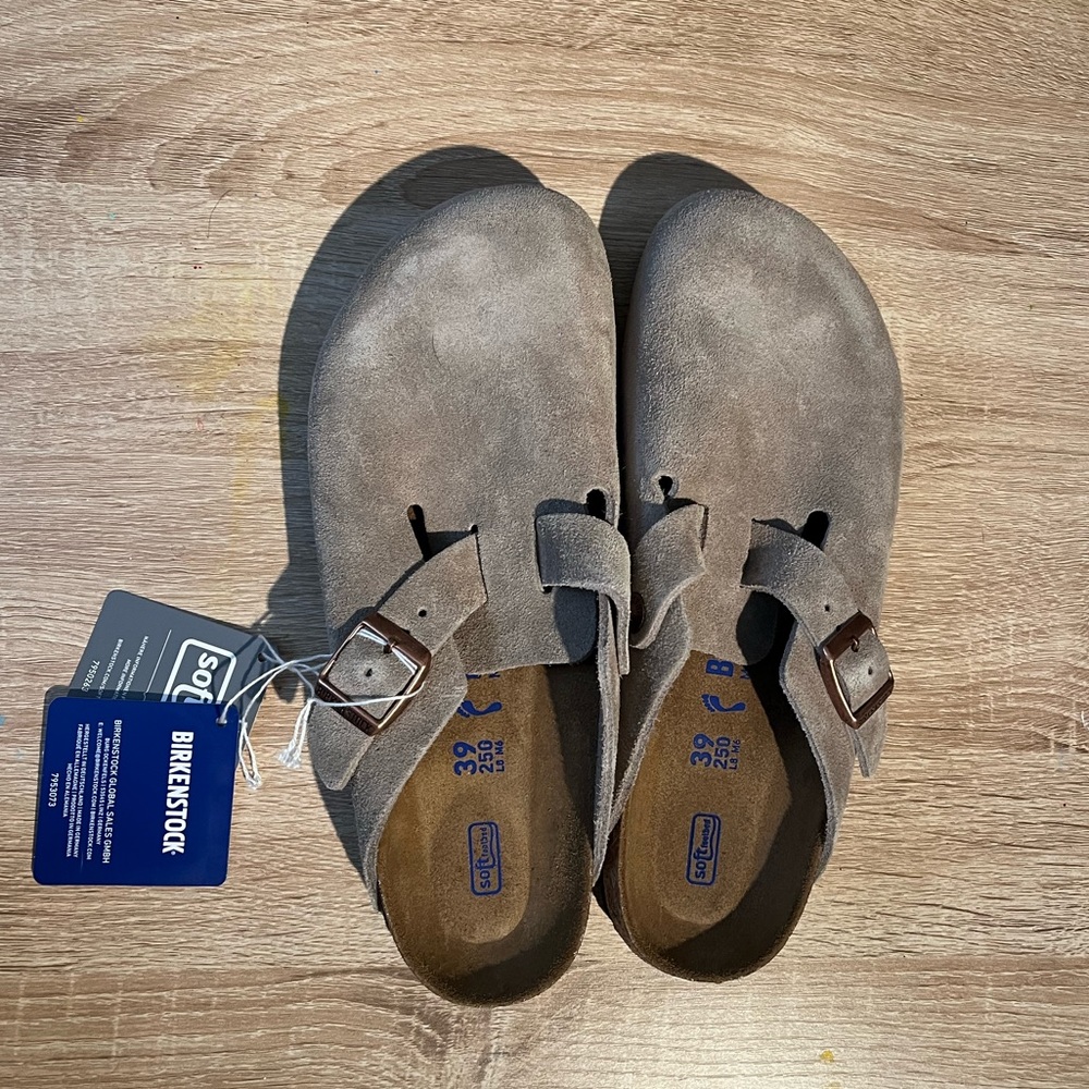 Birkenstock Boston Women’s Clogs SIZE 39 Taupe